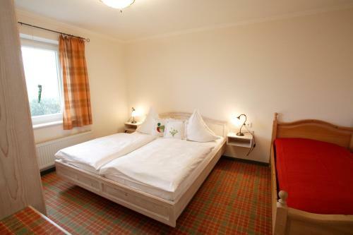 Hostal Berggasthof Zur Glocke