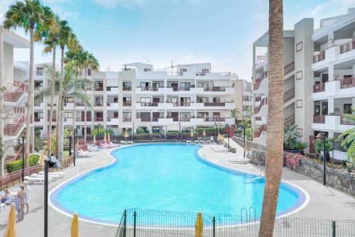 Elegant Apartment In Palm Mar