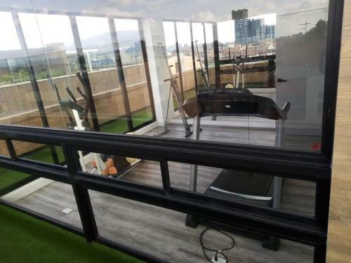 Apartamento De Dos Habitaciones Con Balcon