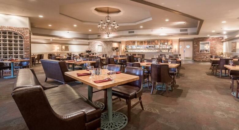 Sheraton Red Deer Hotel