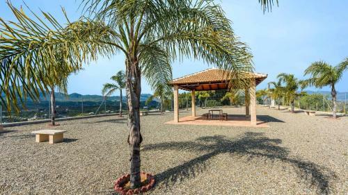 Finca Bellavista Co�n By Ruralidays