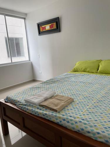 Lindo Apartamento En Centro Comercial - Piscina - Turco - Sauna.