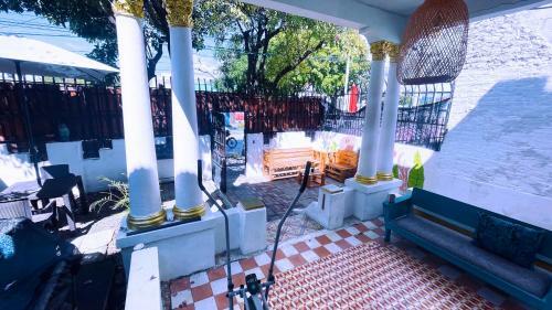 Hostal Historic House Santa Marta