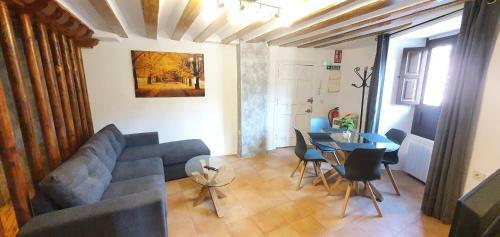 Apartamento La Cueva De Casa Botes