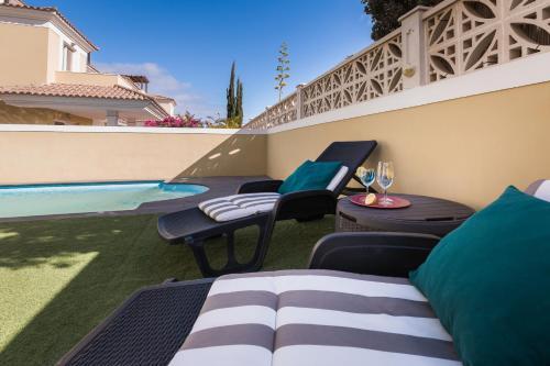 Home2book Villa Fiona Private Pool & Wifi