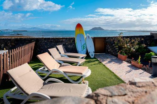Holidayvilla Marina 2- Beachfront, Wifi , Sea View By Holidayshome