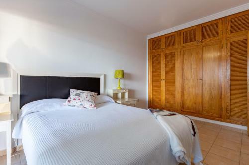 Holidayvilla Marina 2- Beachfront, Wifi , Sea View By Holidayshome