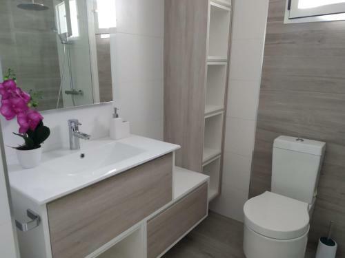 Amplio Apartamento En Illa De Arousa, Pr�ximo A La Playa