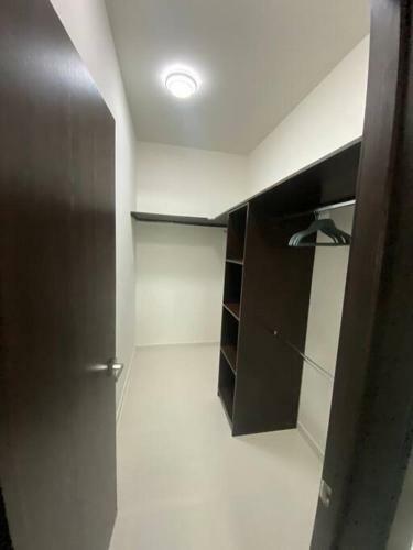 Hermosa Casa De Hu�sped Sector Jade