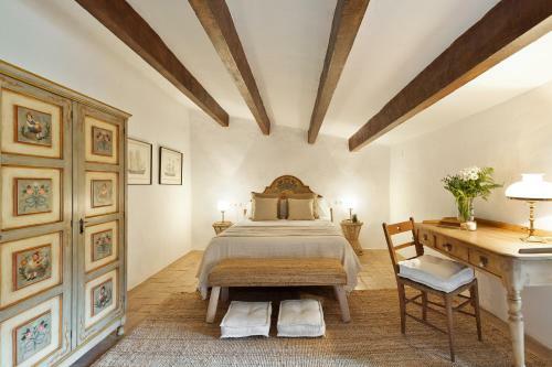 Casa Can Burjats Con Piscina Y Chimenea