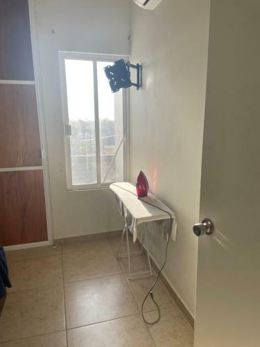 Apartamento Condominio Roca A 5 Sem�foros de Zona Dorada