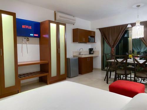 Hotel Maia Suites Cozumel