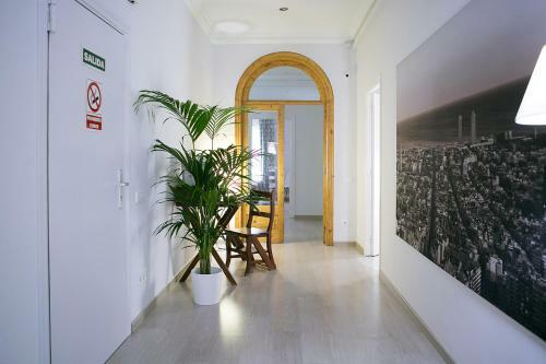 Hostal Blanc Guest House