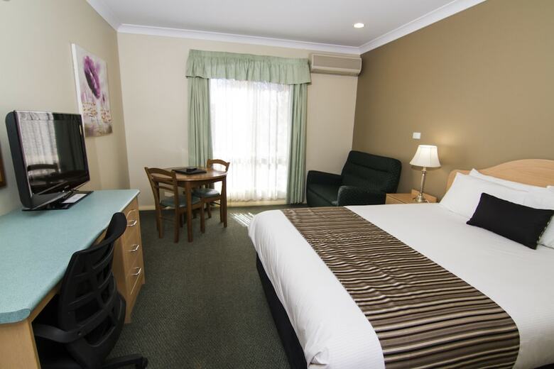 Green Gables Motel