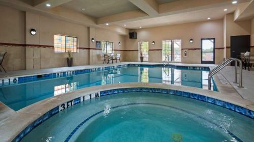 Hotel Best Western Plus Mansfield Inn And Suites