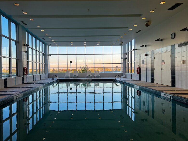 Hotel Residence Inn By Marriott Calgary Airport