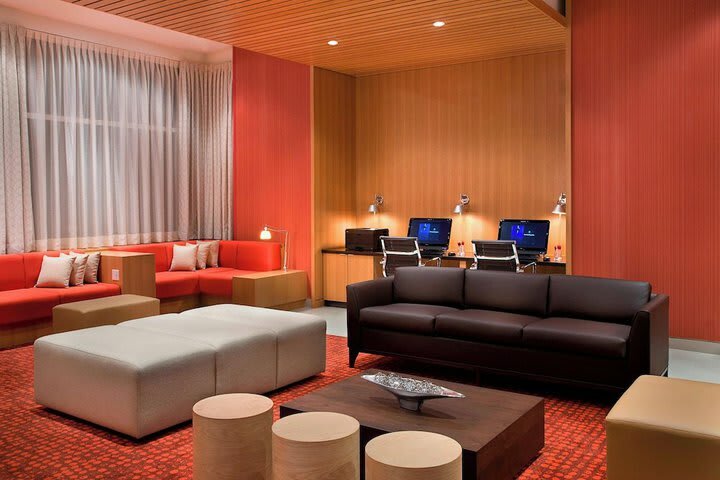 Hotel Residence Inn By Marriott Calgary Airport