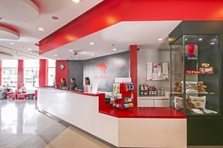 Tune Hotel Aseana City