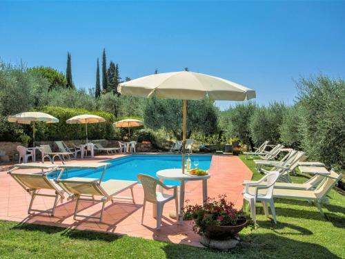 Rural Apartment In Castelfiorentino With Private Terrace