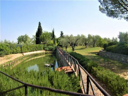 Rural Apartment In Castelfiorentino With Private Terrace