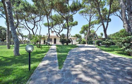 Comfortable And Spacious Villa - Baia Domizia