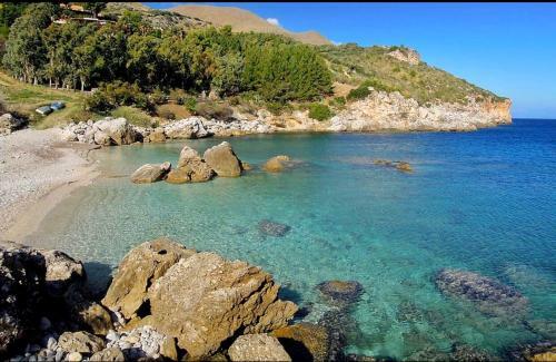 Villa Noto-giardino Degli Allori Scopello