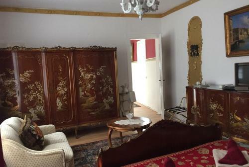 Hotel K�nigreich Romkerhall