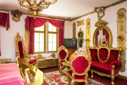 Hotel K�nigreich Romkerhall