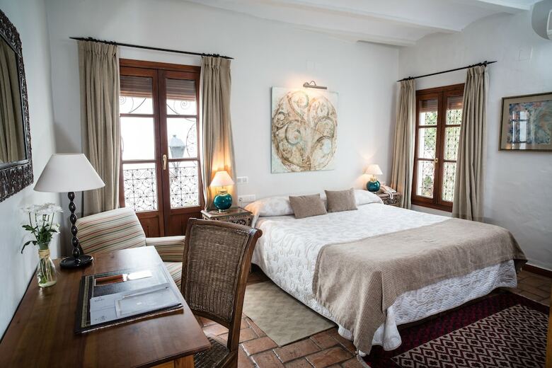 Hotel La Casa Del Califa