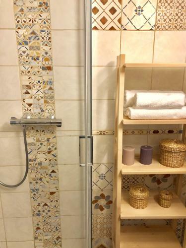 Hostal Alessia Guest House