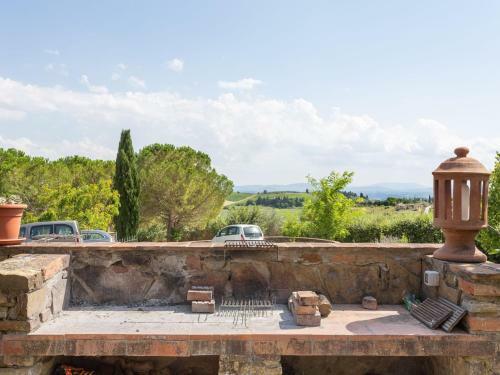 Cozy Apartment In Barberino Val D'elsa With Private Pool
