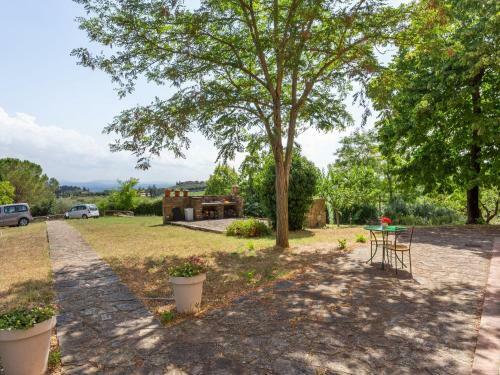 Cozy Apartment In Barberino Val D'elsa With Private Pool