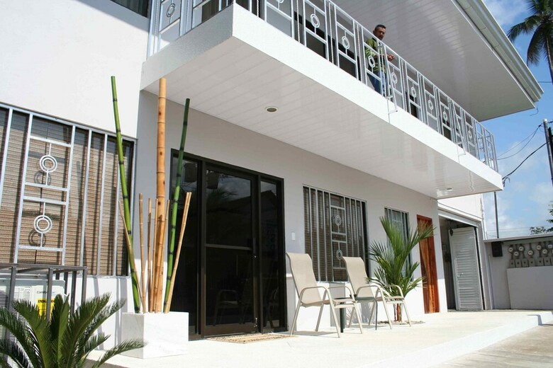 Tuanis Aparthotel