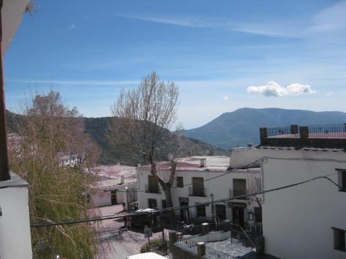Hotel El Cascape�as De La Alpujarra