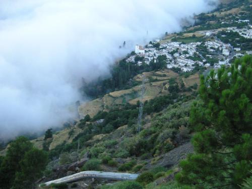 Hotel El Cascape�as De La Alpujarra