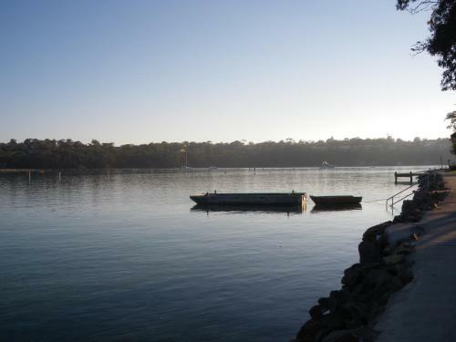 Aparthotel Lakeside Holiday Apartments Merimbula