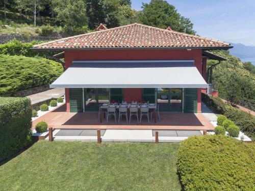 Villa Falcone 3 Bedrooms 6 Pax