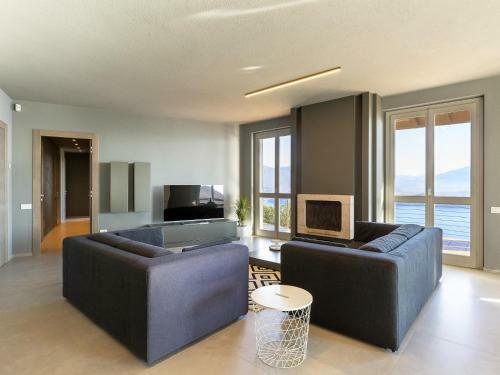 Villa Falcone 5 Bedrooms 10 Pax
