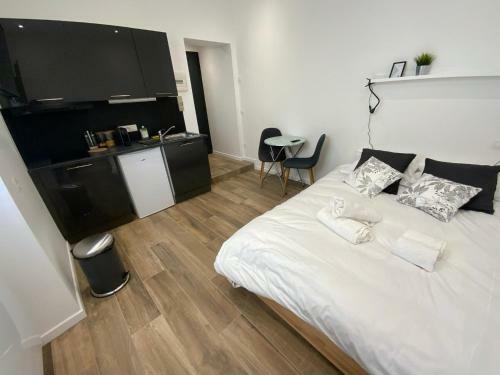 Apartamento Studio + Wifi - Ultra Centre - V-rent