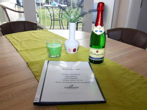 Apartamento Holiday Home Strandloper Zinnowitz - Dos08107e-dya