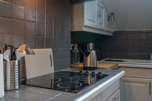 Apartment For 6 People In The City Center