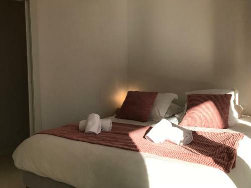 Apartamento Le Lys D'or - Cosy Et Proche Lac, Balcon Terrasse