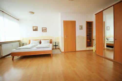 Apartamento Fewo Spiaggia - G�stehaus K�n