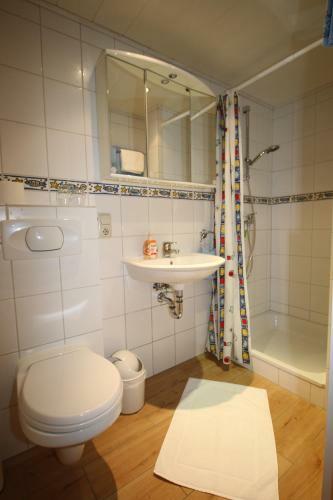 Apartamento Fewo Spiaggia - G�stehaus K�n