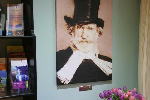 Hostal Hotel Verdi