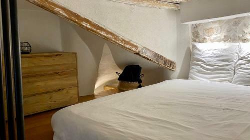 Apartamento Charmant Studio Vieil Antibes