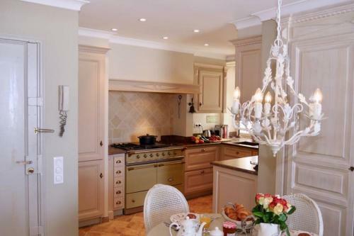 Apartamento Bord De Mer - Ac, Wifi, Chic, Balcony, Sea View