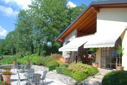 Villa Green Hill Property