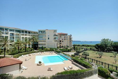 Apartamento Les Pins Bleus Piscine Plage