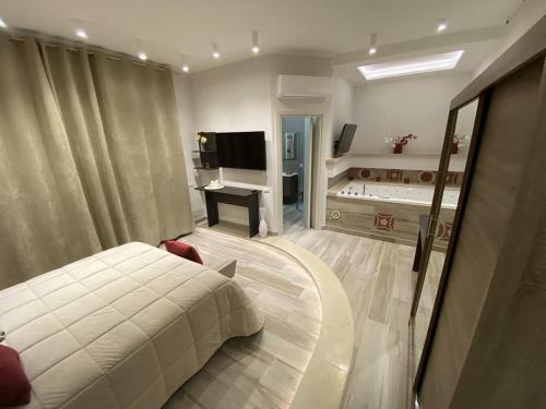 Mad Suites & Apartments